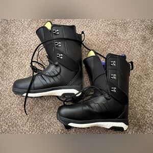 Adidas Tactical ADV Snowboarding Boots Leather Black Gold Boots Boost